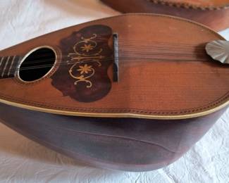 Mandolin