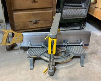Miter saw