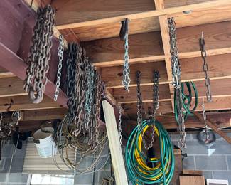Chains and hoses