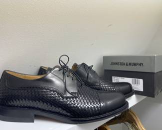 New Johnston & Murphy Beasley brand new 