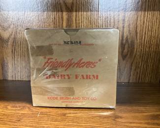 Kiddie Brush & Toy Co - Friendly Acres Dairy Farm # B-12-6