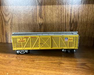 Bachmann HO Scale Union Pacific 42400T Yellow Stock Car