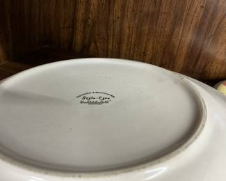 Style-Eyes by Baum Bros Chicken Rooster Dinner Plates