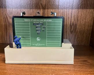 Lionel Train Accessory 334 Operating Dispatch Board