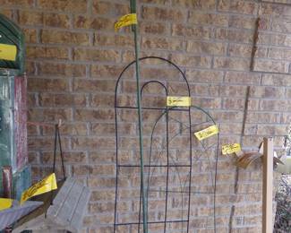 Shepards Hook - Plant Grow Stands - Heavy Water Hose Stands