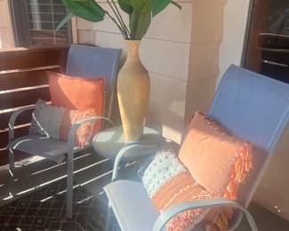 Patio Lounge!
