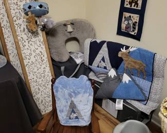 "LEVTEX Baby" nursery collection.
Skip Hop Expandable Travel Cribs