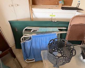 CAMPING GEAR COTS