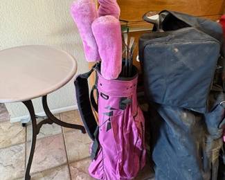 GOLF CLUBS