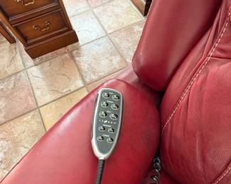 LAZY BOY ELECTRIC ROCKER RECLINER
