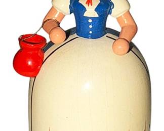 Vintage Veb Holzwaren Gahlenz Milk Maid