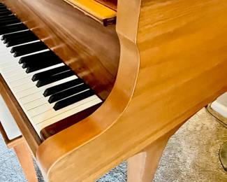 Only one owner, grandma was a concert pianist and mom bought this brand new for grandma and the kids in '71, had it serviced every single year until she passed. Sounds as good as it looks, this light walnut satin finish is rare for this era! Fits in well with any contemporary, modern or midcentury design! 