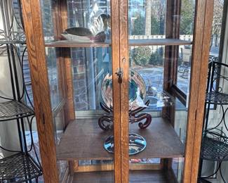 Oak Show Case from The Columbus Showcase Co. Great piece. 