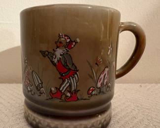 Irish Wade Pottery Gnome Mug