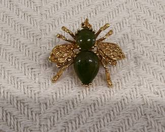 Vintage Chinese Jade Bee Brooch