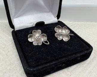 Vintage Sterling Silver Hibiscus Earrings