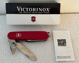 Swiss Army Pocket Knife
