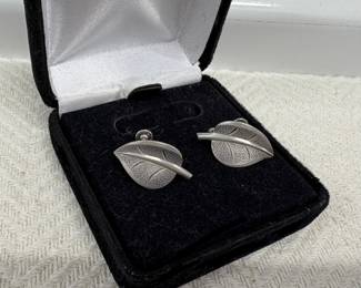 Vintage Beau Sterling Silver Leaf Earrings