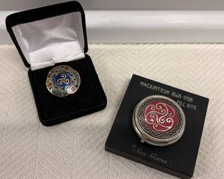 Mackintosh Sea Gems Celtic Pillbox & Brooch