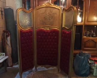 Victorian Era Folding Conversation Chair / Gossip Chair