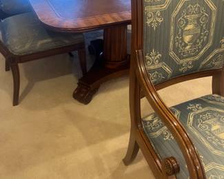 A close up of the arms