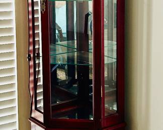 Lighted Curio Cabinet / $99 EACH