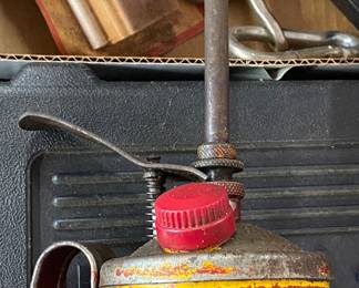 Golden Rod Oil Can