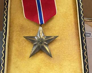 Bronze Star in Box (No Name)
