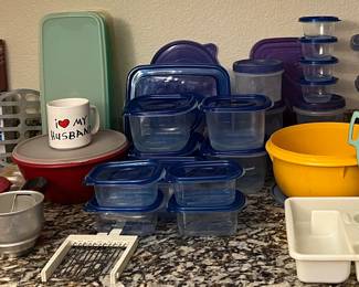 Vintage Tupperware, Plasticware