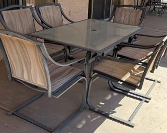 Patio Table w 6 Slingback Chairs