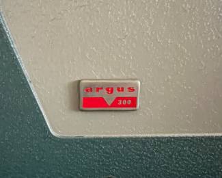 rgus Automatic Slide Changer