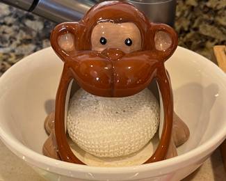 Monkey Sponge Holder