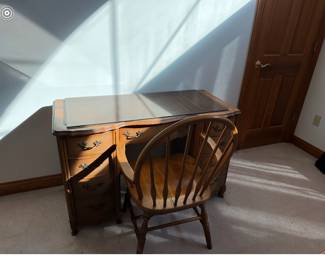 kneehole frech desk 