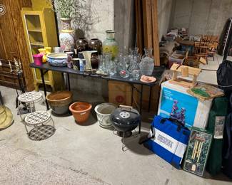 indoor and outdoor vases/ flower pots decor 