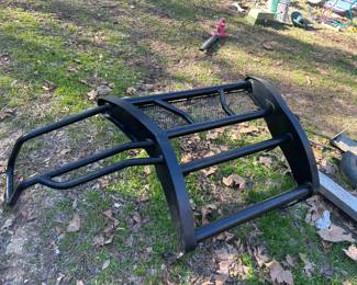 Came off of a 2003-2006 Ford Expedition