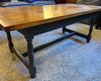 Early American Style Coffee Table