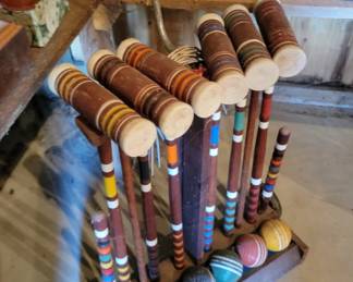 Complete croquet set
