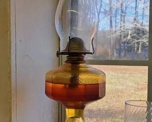 Oil lamp