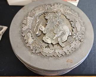 Pewter top Christmas tin