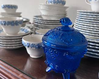Wedgewood Lavender Queensware set + vintage blue glass container with lid