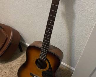 Yamaha F335