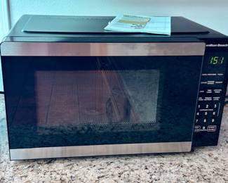 Hamilton Beach Microwave
Super clean