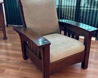 GUSTAV STICKLEY Morris Chair 
Excellent Condition 