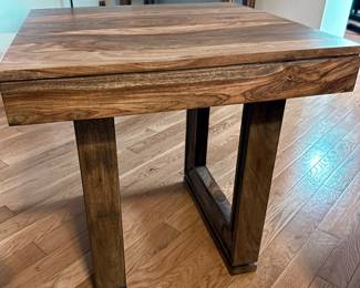 Urban Home Style Lamp Table