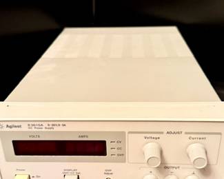 Agilent DC Power Supply