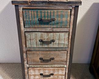 Reclaimed Wood Farmhouse as new
13” x 16” x 29.5 high