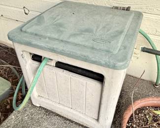 Hose box