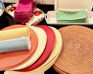 Placemats /dinner napkins 