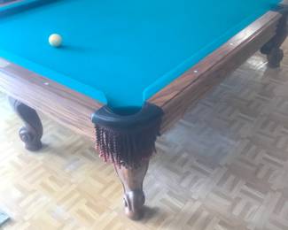 Check out those legs!