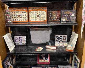 so many great collectors items 